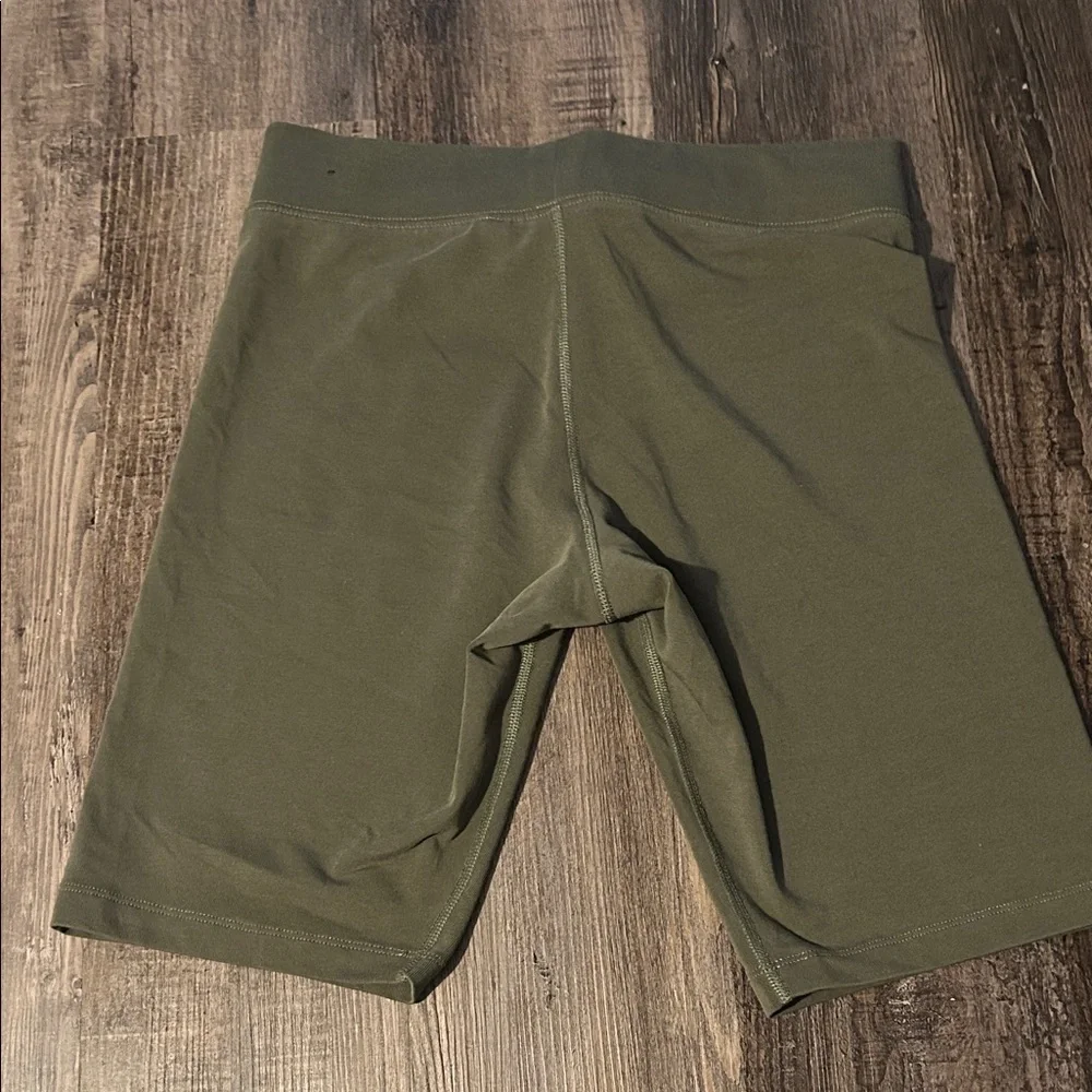 Nike Olive Green Women's Bike Shorts with White Swoosh - Picture 5 of 5